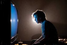 چگونه اعتیاد به فیلم و سریال را ترک کنیم؟ 12 روش و ترفند قطعی