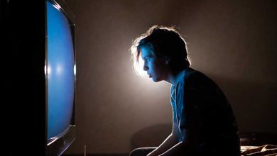 چگونه اعتیاد به فیلم و سریال را ترک کنیم؟ 12 روش و ترفند قطعی